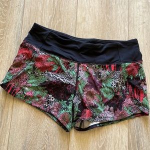 Lululemon Speed Short; size 6; 4” inseam